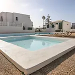 Apartment Cozy Relax - Pool And 400 M To The By Lanzarote